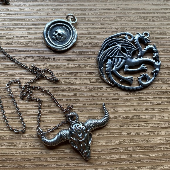 7 items left Huge Vintage goth jewellery and accessories - Picture 6 of 6